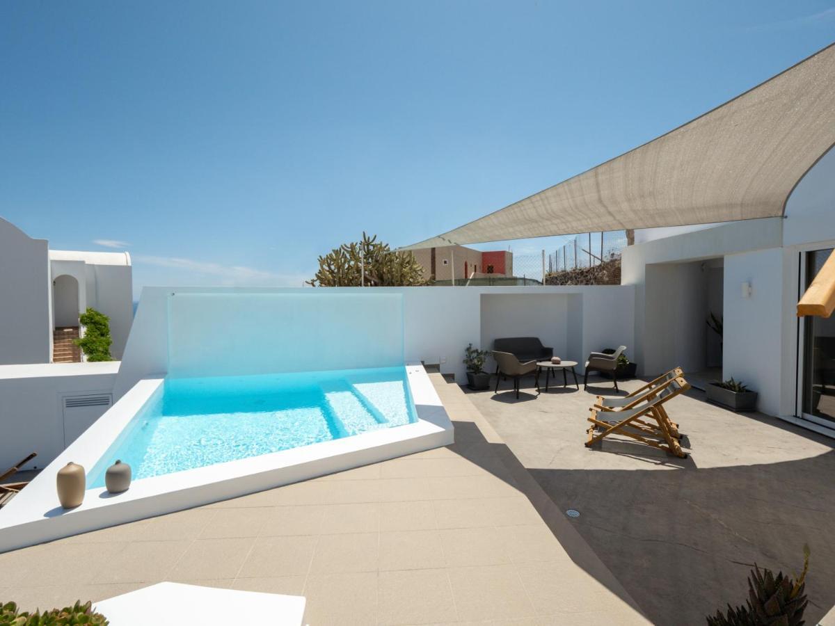 Valery Suites Φηρά Εξωτερικό φωτογραφία