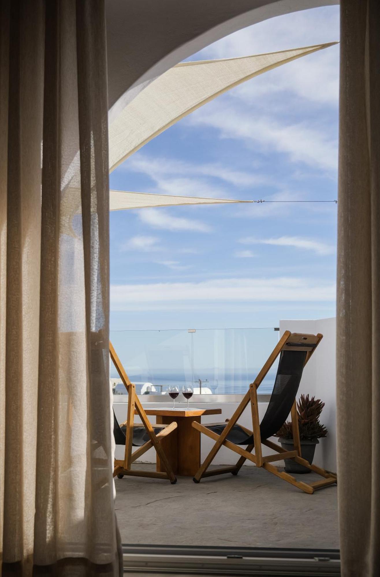 Valery Suites Φηρά Εξωτερικό φωτογραφία