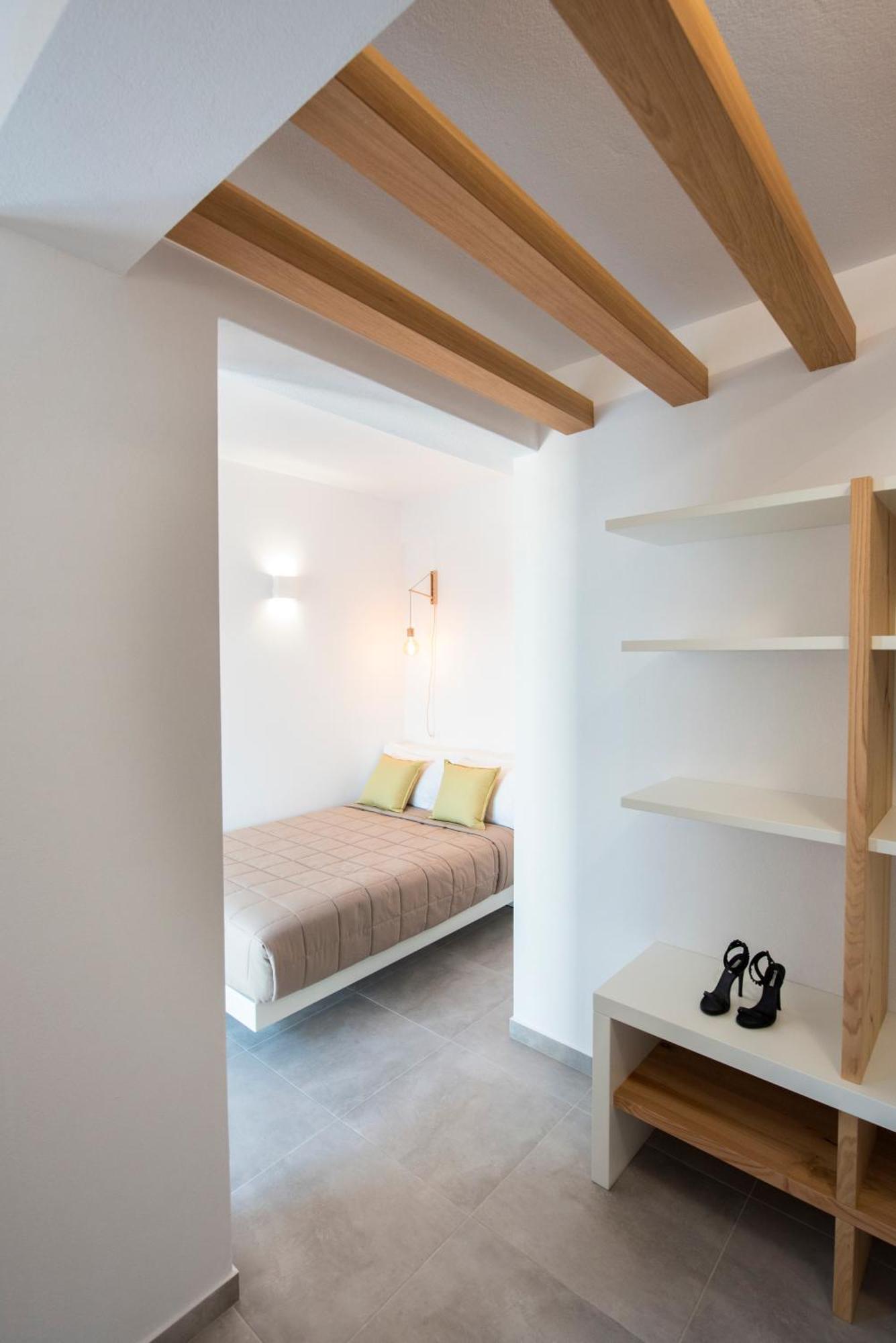 Valery Suites Φηρά Δωμάτιο φωτογραφία